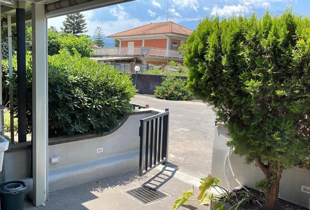 Apartmán Fondachello Sea House Mascali Exteriér fotografie